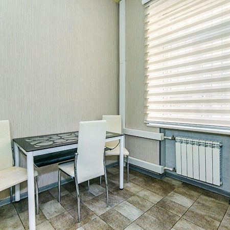 Azneft Square Deluxe Apartment 巴库 外观 照片