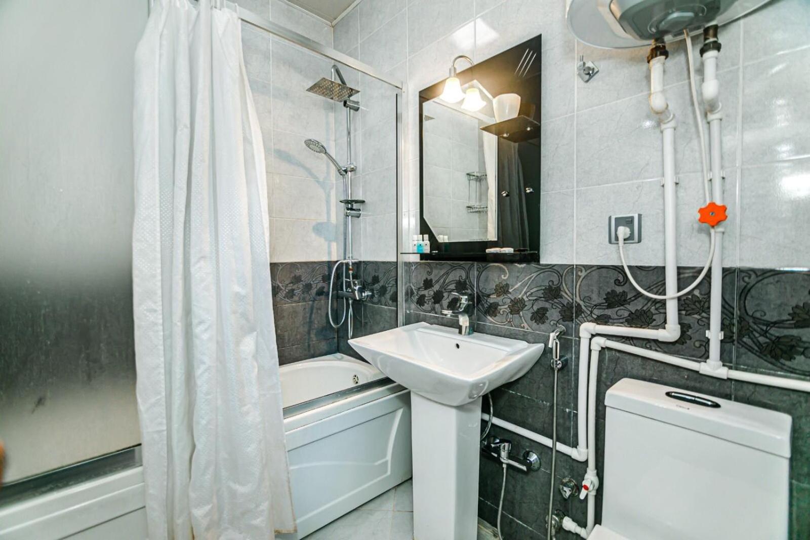 Azneft Square Deluxe Apartment 巴库 外观 照片
