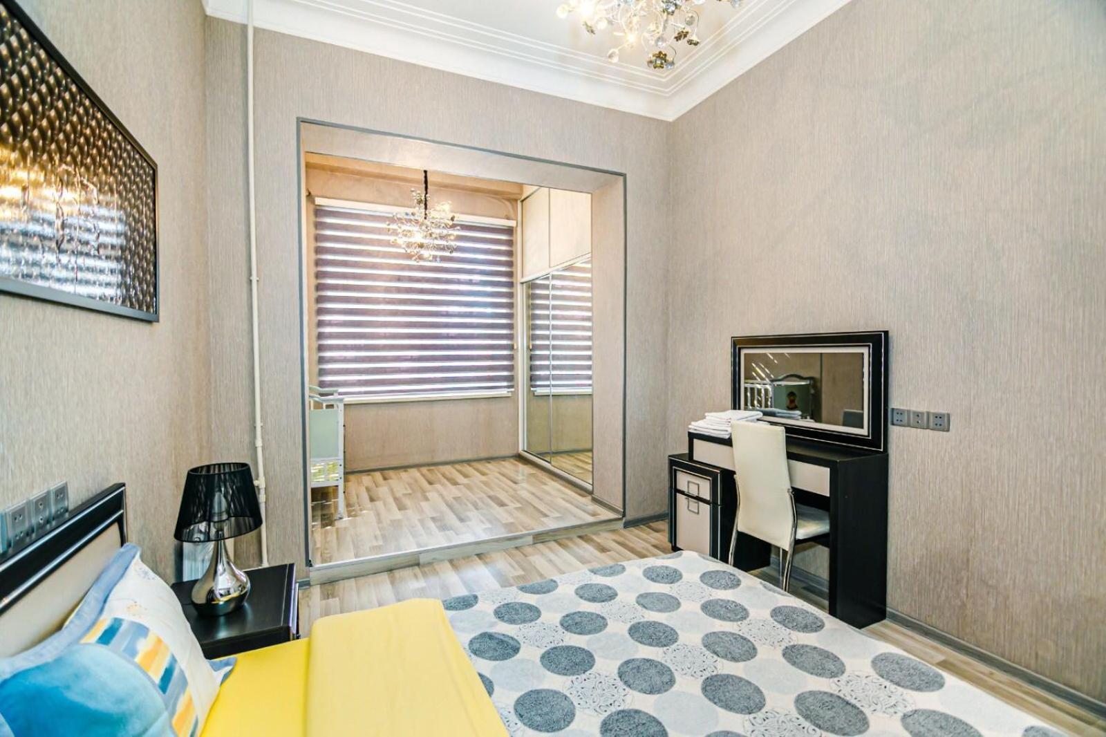Azneft Square Deluxe Apartment 巴库 外观 照片